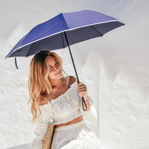 UPF50+ Compact Cosmopolitan UV Sun Umbrella - Navy with white trim